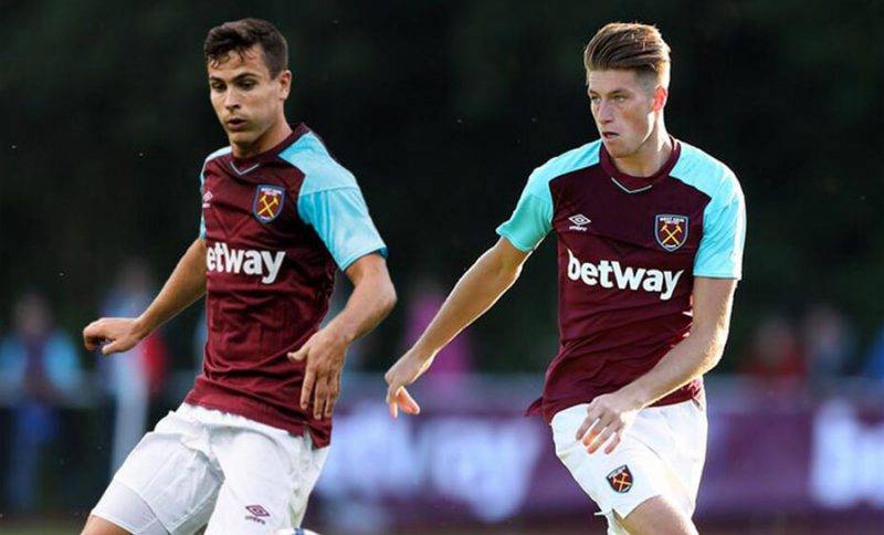 也暴露出广 也暴露出广